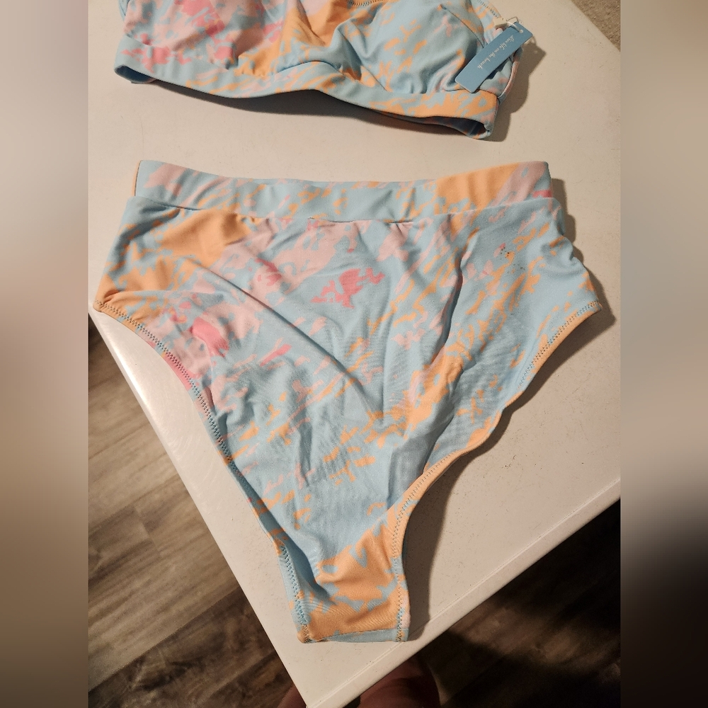 Colorful Bikini Set - Picture 4 of 10